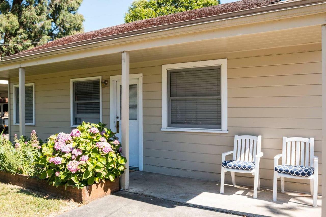West End Neighborhood Cottage Santa Rosa Exterior foto